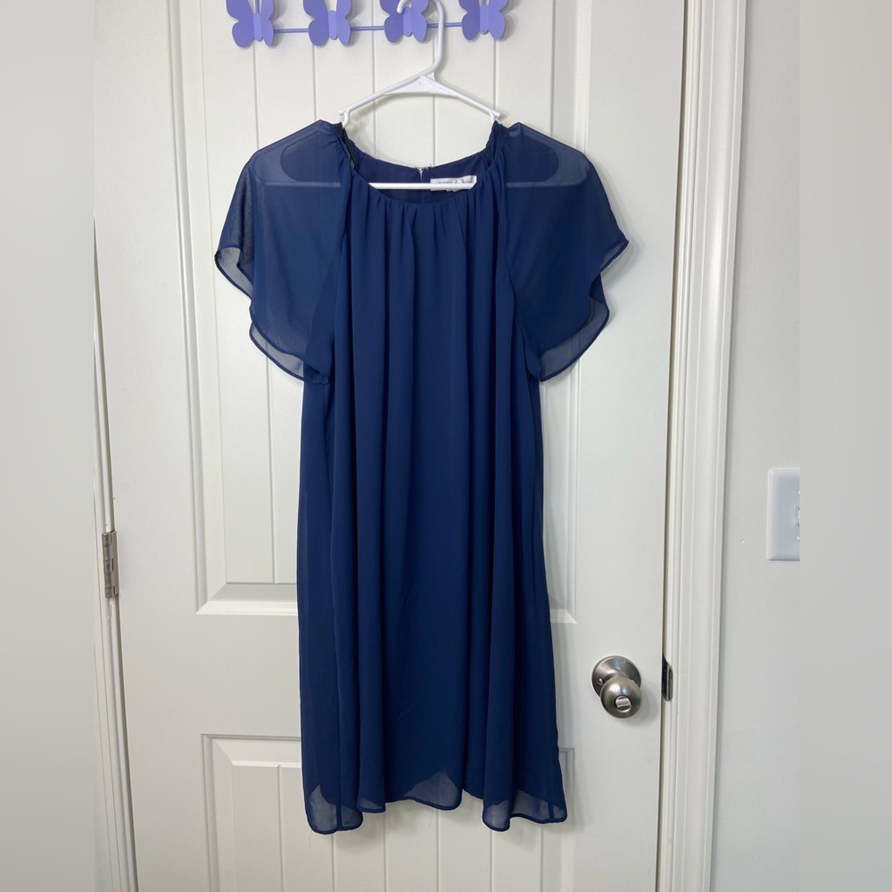 NWOT BCBGeneration women’s navy blue sheer ruffle sleeve lined loose fit dress